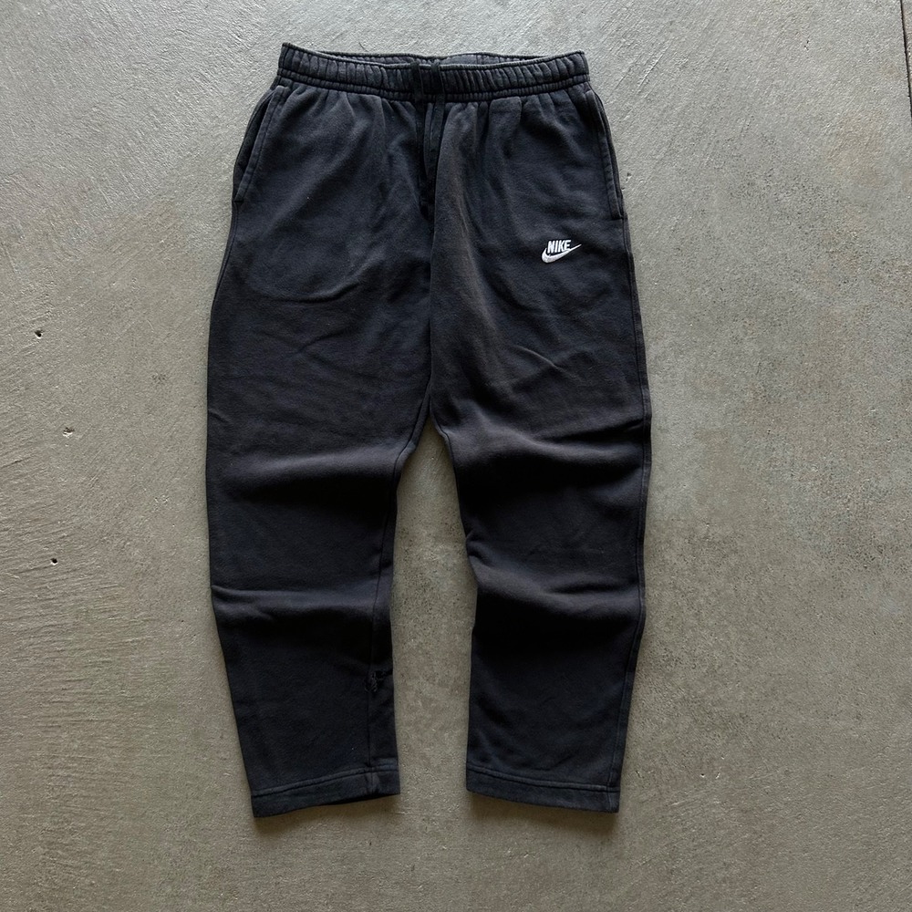 Nike Sweatpants Size Small Black Fleece Straight Leg Swoosh Logo Gym